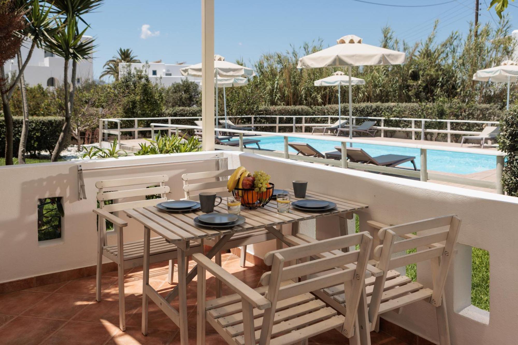 Maria's & Appartamento Agia Anna (Naxos)