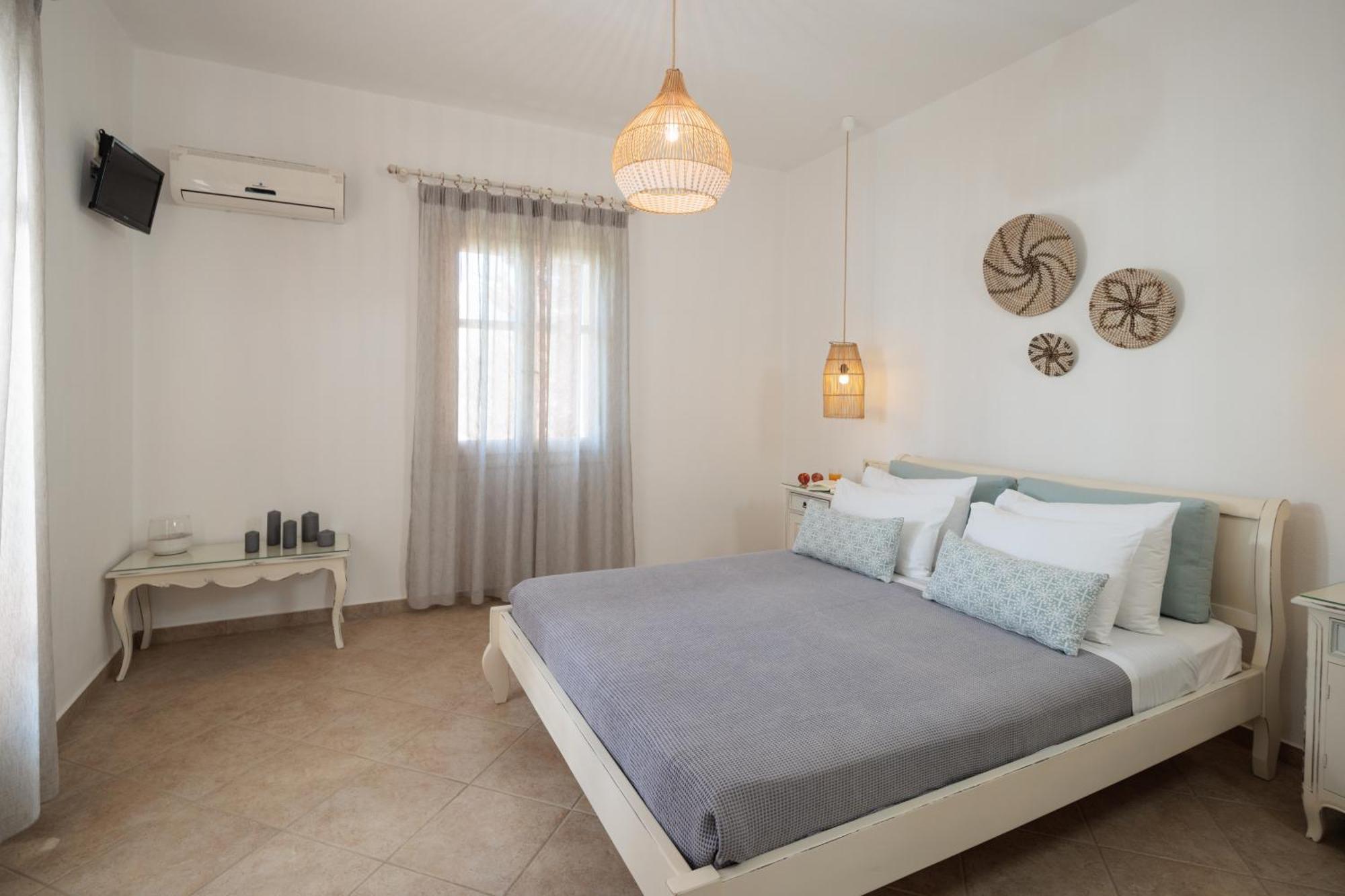 Maria's & Appartamento Agia Anna (Naxos)